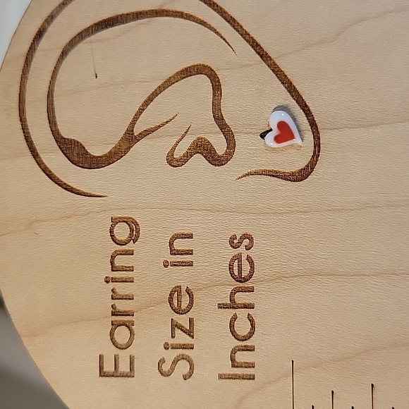 🔥LAST PAIR🔥 Tiny Ceramic Heart Stud Earrings, red, handmade - Picture 4 of 5